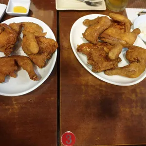 삼우치킨센타 사진
