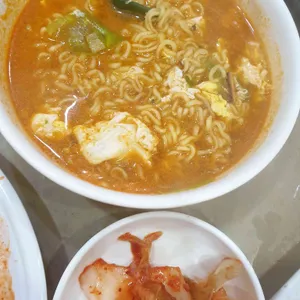 성지분식 사진