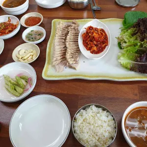 윤성범보쌈칼국수 사진