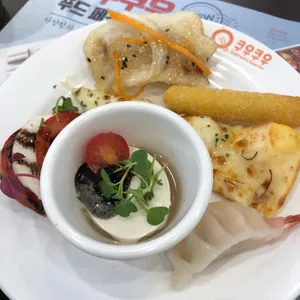 쿠우쿠우  사진