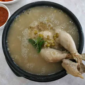장군족발녹두삼계탕 사진
