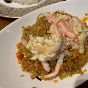 친니 사진
