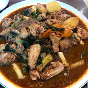 또이스 치킨 찜닭 사진