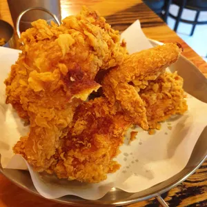 쁘이치킨 사진