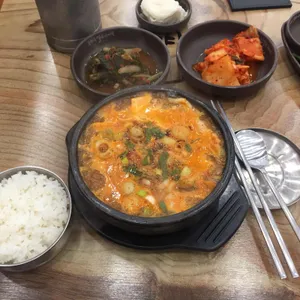 고향옥얼큰순대국 사진