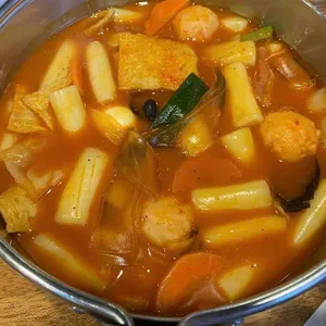 걸작떡볶이치킨 사진