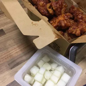 교촌치킨 리뷰 사진