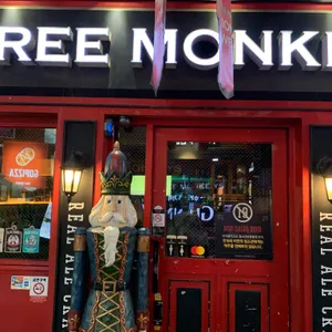 쓰리몽키즈 리뷰 사진