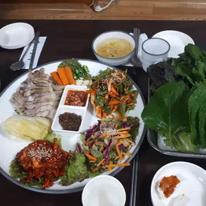촌집족발 사진