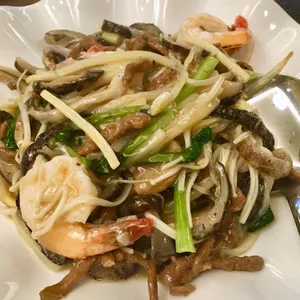 메이탄 리뷰 사진