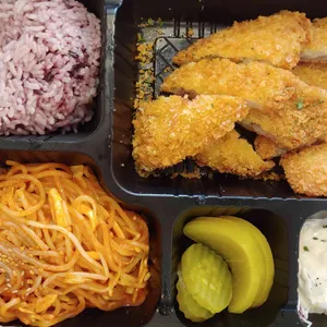 배터지는생돈까스 사진