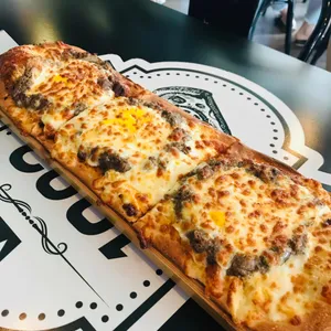 1983 pizza&pub 사진