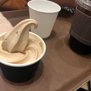 폴바셋 사진