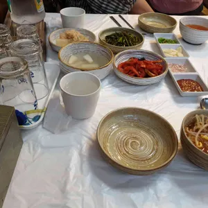 지성훈왕족발 사진