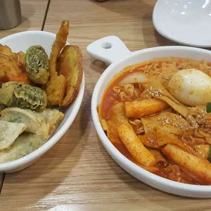 얌샘김밥 사진
