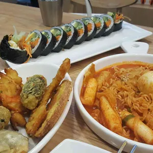 얌샘김밥 사진