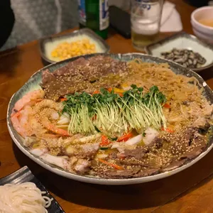 명성 사진