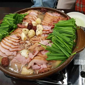 명계옥 사진