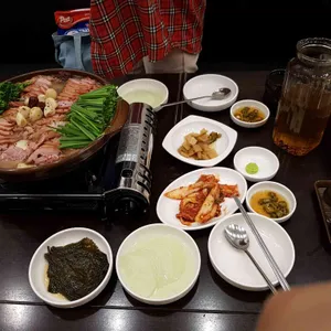 명계옥 사진