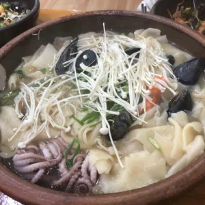 낙지한마리수제비 리뷰 사진