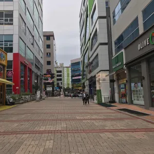 퀴즈노스서브  사진