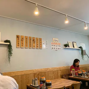 얼큰수제비해물칼국수 리뷰 사진
