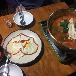전초전 사진