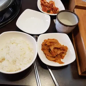 신의주부대찌개 리뷰 사진