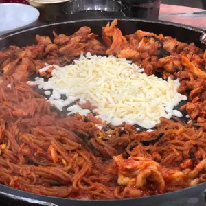 춘천집닭갈비본사직영철판구이 사진