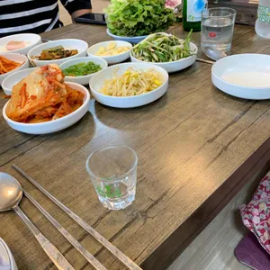 삽다리 한식 사진