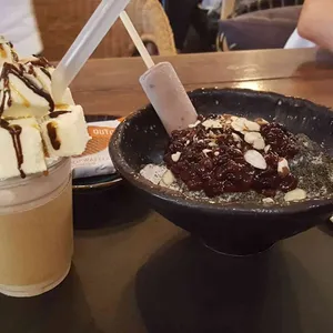 삼봉이네 사진