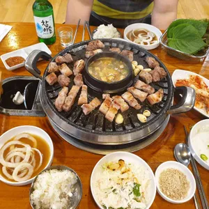 도나소나정육식당선지국 사진