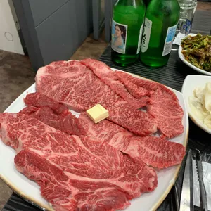 투뿔205 사진