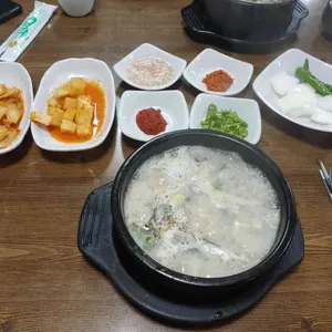 아바이순대국 사진