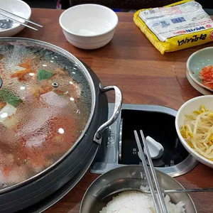 명문 부대찌개 사진