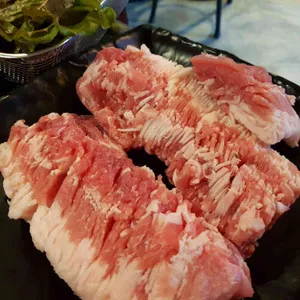 겨비겨비 사진