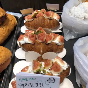나블리 베이커리카페 리뷰 사진