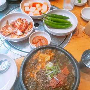 명품청기와감자탕 사진