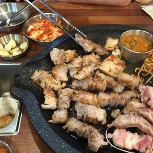 제주까망돼지 사진