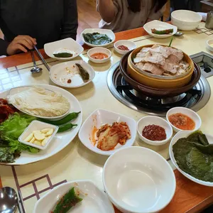 옛날홍두깨손칼국수보쌈 사진
