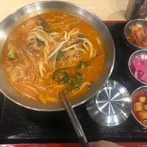 황진영의 육전국수 사진