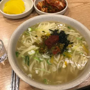 고향맛손칼국수 사진