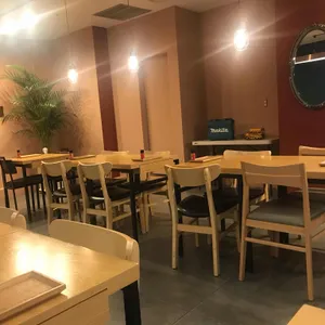 카렝 리뷰 사진