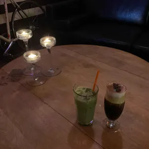 올덴브라운 사진