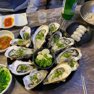 막썰어횟집 사진