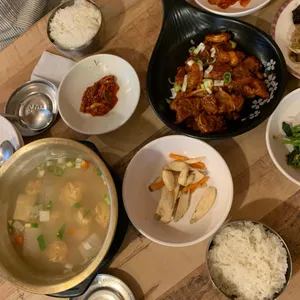 초가집 사진
