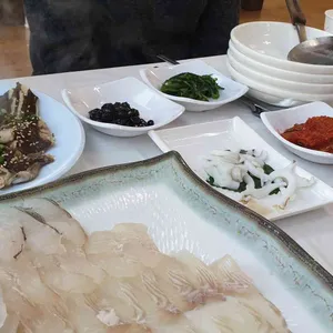 섬덕회센타 사진