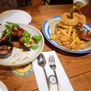 플레이그라운드브루어리 리뷰 사진