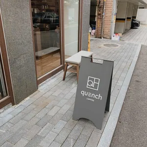 퀜치커피 리뷰 사진
