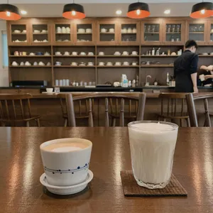 퀜치커피 리뷰 사진